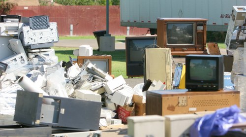 Cost-effective loft clearance solutions in Mottingham
